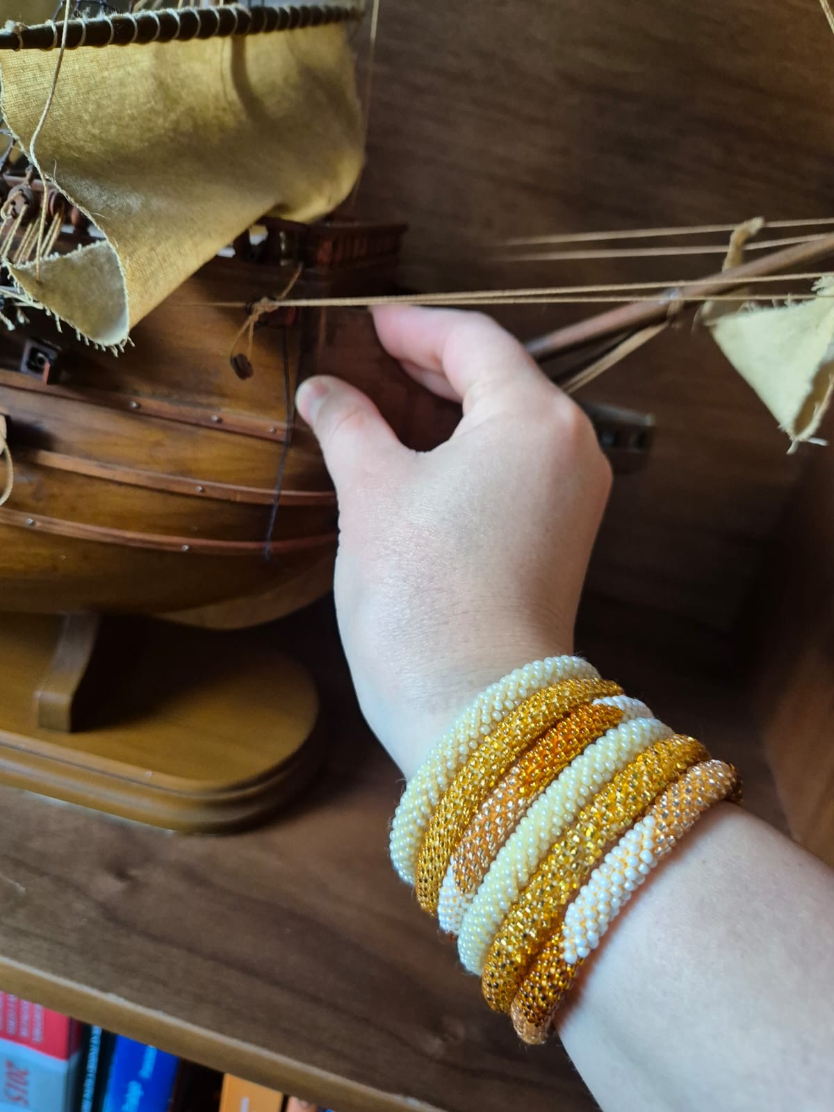 Pulsera Sankalpa con propósito - Colección dorado